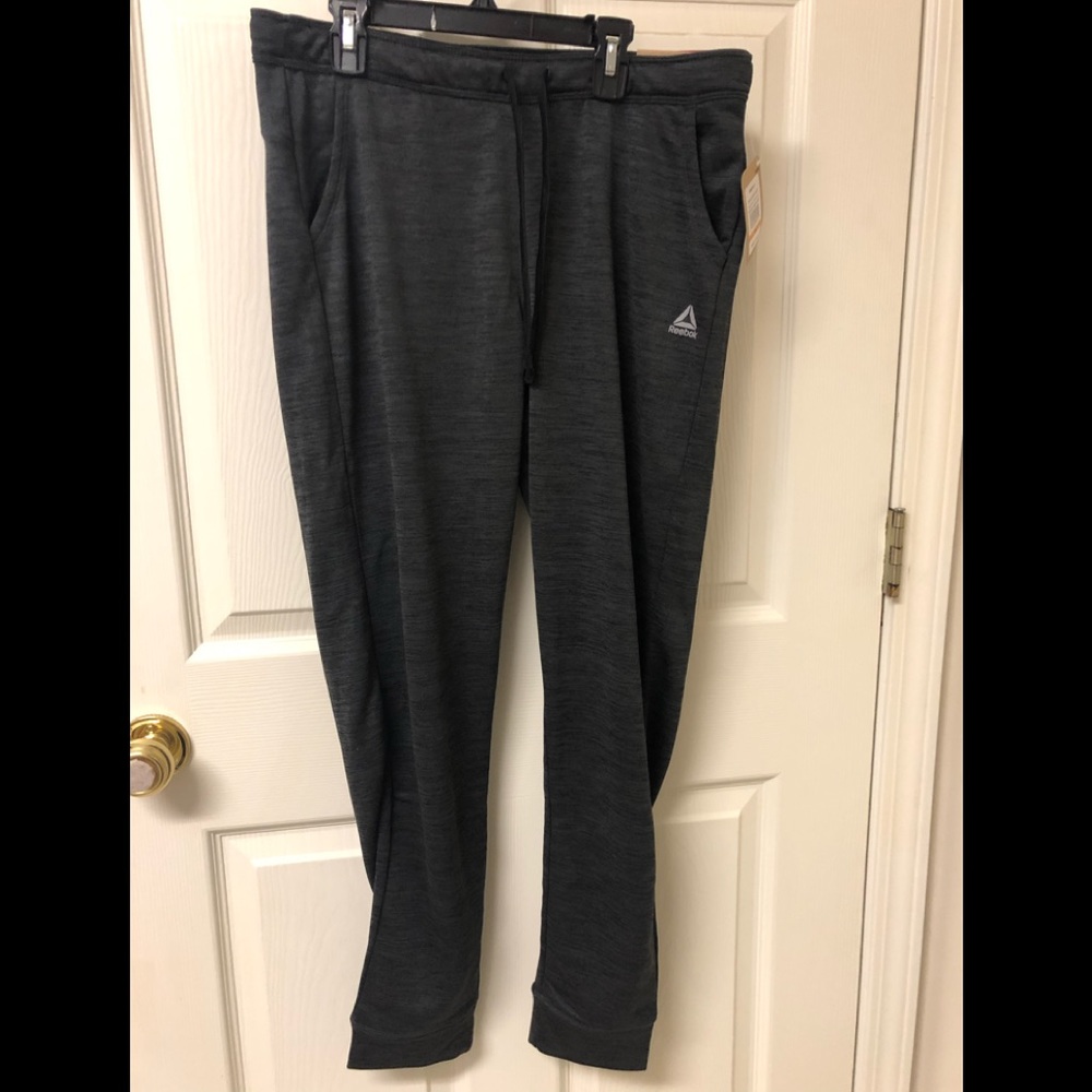 Men’s Reebok Cuffed Joggers - Black Heather Medium